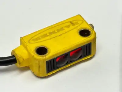 Q12AP6FF50Q3, 76163 | Banner Q12AP6FF50Q3 Miniature Self Contained Sensor 76163 - Used