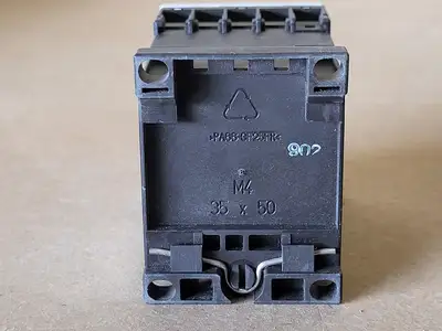 USED SIEMENS 3RT1516-1AK60