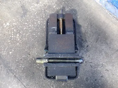 USED KURT 0675