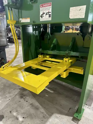 4' X 1/2" BETENBENDER MODEL #4-500 HYDRAULIC SQUARING SHEAR: STOCK #11792