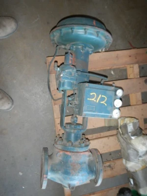 Fisher 3" 150 Class, CI Flanged Control Valves