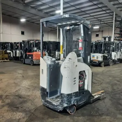 USED 2019 CROWN RR5725-45