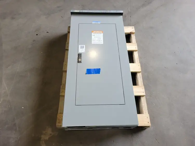 Used CUTLER-HAMMER PL1 Switchgears British Columbia CA | Lenmark #835504
