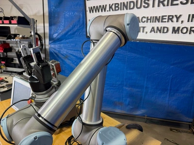 2018 UNIVERSAL ROBOTS UR10 6 Axis Robots | K.B. Industries LLC (9)