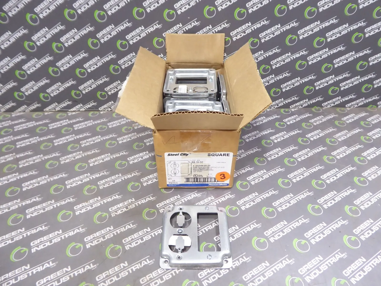 Lot of 25 Thomas & Betts RS19CC Duplex Receptacle / GFCI Cover 4" Square New NIB