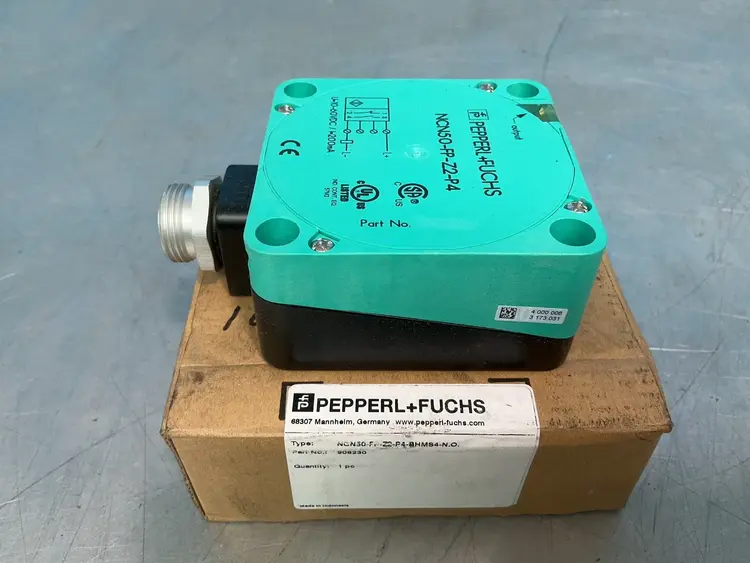 Used PEPPERL + FUCHS NCN50FPZ2P4 Proximity Sensors Ohio US | HGR 24 #1550057