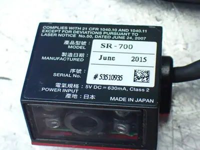 USED KEYENCE SR700