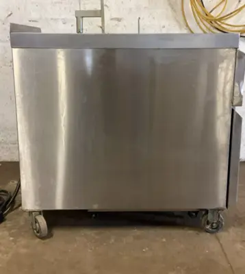 152-0016 Giles Electric Auto Lift Fryer with Basket and Filter System