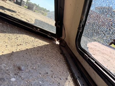 Used ARE REGULAR CAB TRUCK TOPPER Automotive Parts Michigan US | Miedema Asset Management Group #1340424