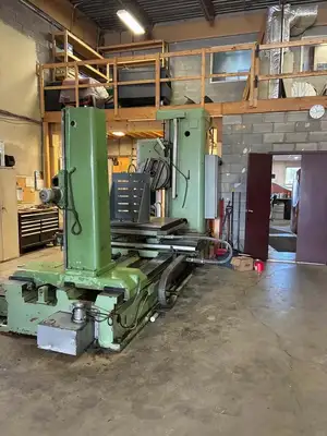 1981 TOS VARNSDORF W100A Boring Mills, Horizontal, Table Type | MACHINERY INC. (2)