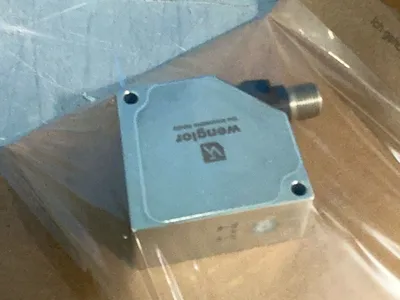 New | in-Stock WENGLOR P2PY101 Photoelectric Sensors Ohio US | HGR 24 #1263429