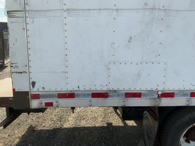 Used 2007 ISUZU 18' Box trucks Michigan US | Miedema Asset Management Group #1579183