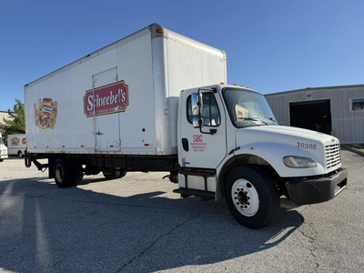 Used 2008 FREIGHTLINER BUSINESS CLASS M2 26' BOX TRUCK Box trucks Ohio US | Miedema Asset Management Group #1709385