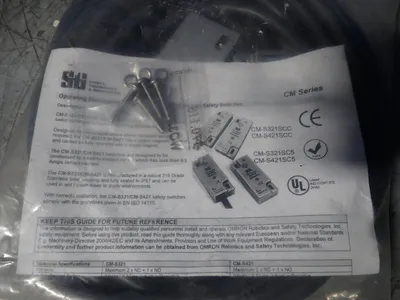 NEW OMRON CMS321SC5