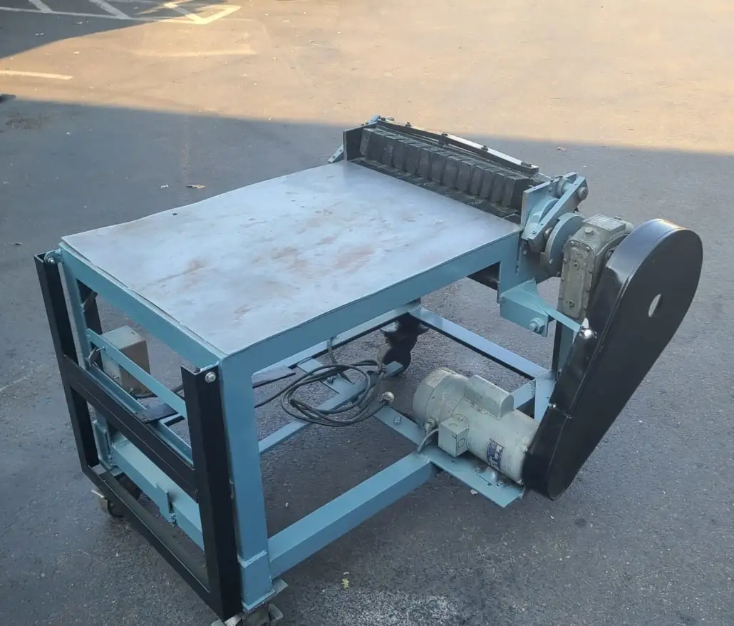 U14293 Engel Powered Cleat Bender