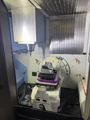2022 DOOSAN DVF 5000 Vertical Machining Centers (5-Axis or More) | Machinery Network (4)