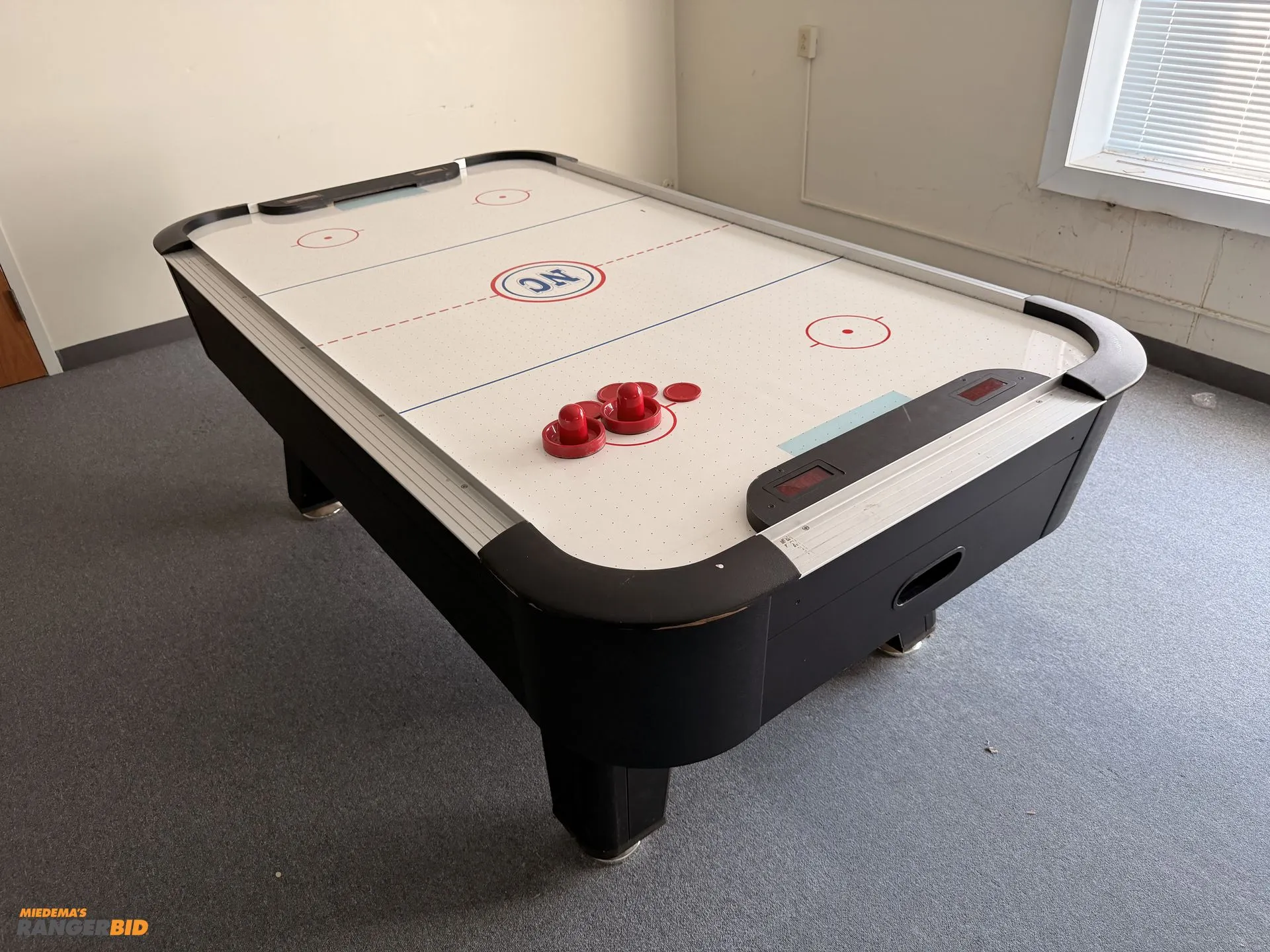 Used NC AIR HOCKEY TABLE WITH PUCKS AND PUSHERS Arcade/Entertainment Michigan US | Miedema Asset Management Group #1357552