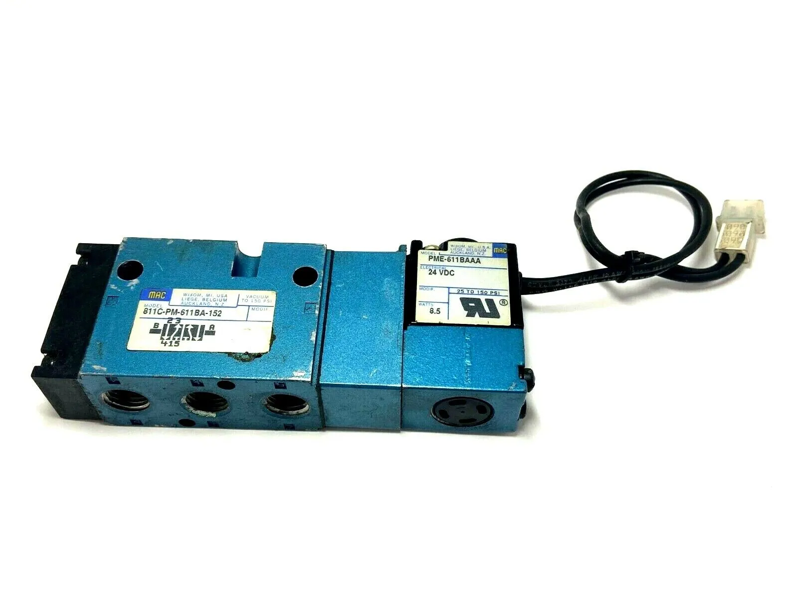 USED MAC VALVES SOLENOID VALVE 5/2 WAY. 24VDC COIL 8.5W