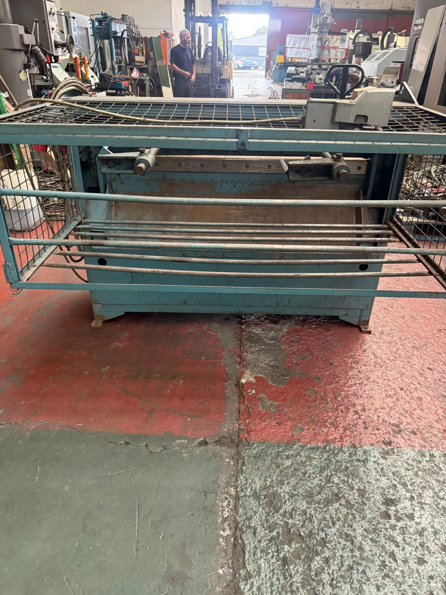 4′ Powered Guillotine