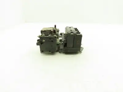 General Electric CR7006C101Q AC Motor Starter 7.5Hp 600VAC 110V Coil 3Ph