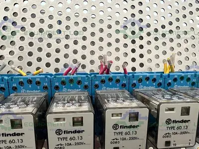 USED LOT OF 15 - FINDER 60.13 RELAY 250V, 10A W/ FINDER 90.112 SOCKET