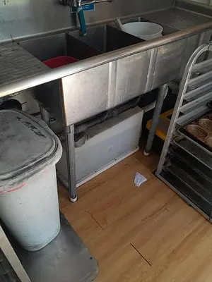 Used 2000 MORGAN 14' FOODTRAILER _UNKNOWN_ Concession Trailers Tennessee US | BAKE Marketing #1370142