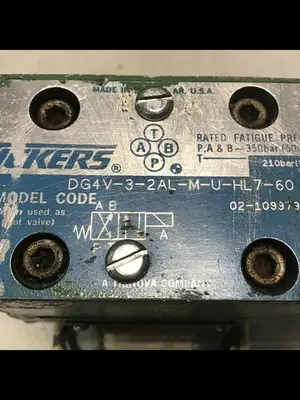 USED VICKERS DG4V-3-2AL-M-U-HL7-60