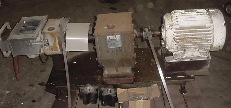 Used APV R700RI Positive Displacement Pumps Kentucky US | Special Projects International 2 #166315