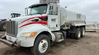 USED 2015 Peterbilt 348 WT