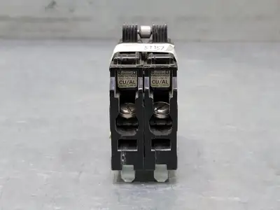 USED SQUARE D QO230