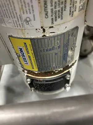 Used Bronco 7 Gallon Stainless Steel Likwifier