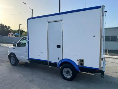 Used 2023 FORD E-350 Reefer Trucks Florida US | Truck and Van Outlet #1509225