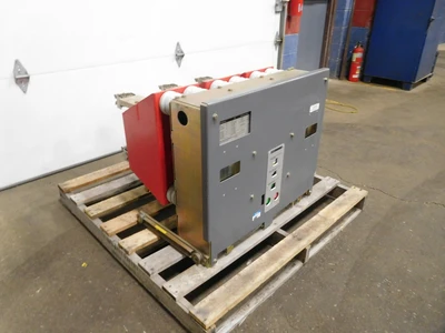 Used WESTINGHOUSE 150 VCP 1000 Circuit Breakers Ohio US | Equipment Recovery Corp. #1330488