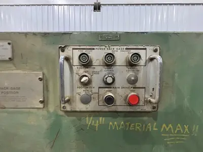 10' x 1/4" CINCINNATI MODEL #2H10 HYDRAULIC POWER SHEAR: STOCK #22535