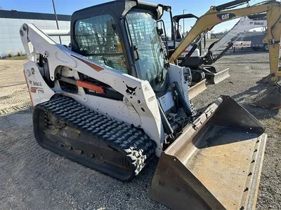 USED 2019 BOBCAT T770