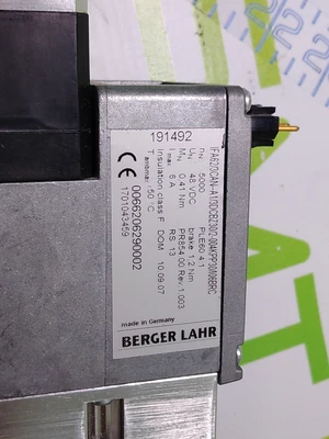 Berger Lahr IFA62/3CAN-A1/3DCBZ30/2-004KPP30/I06BRC Motor w/ PLE 60