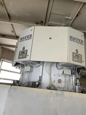 HAVER & BOECKER  6 Nozzle Bagging plant