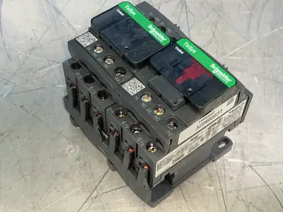 Used SCHNEIDER ELECTRIC LC2D09G7V PLC Contactors Ohio US | HGR 24 #1518478