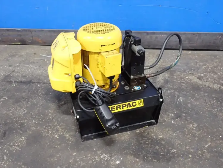 Used ENERPAC ZE54205GN Pumps Ohio US | HGR 24 #902712