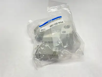 NEW SMC SOLENOID VALVE, 3-PORT PILOT POPPET TYPE, 3/8" PORTS