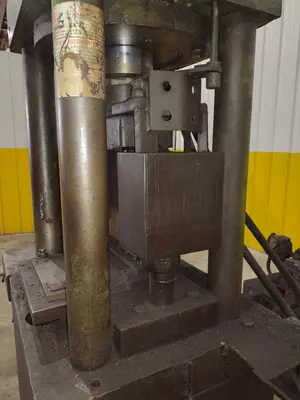 USED WHITNEY 664-138