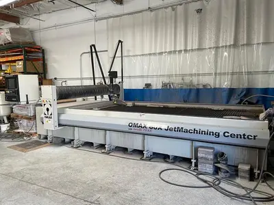 USED 2019 OMAX 80X