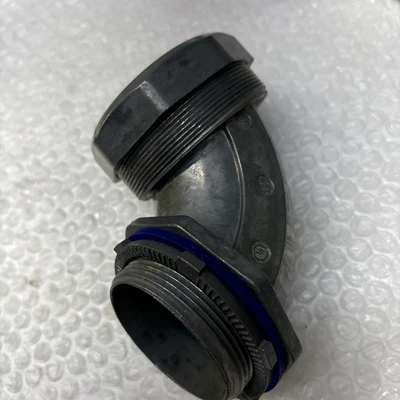 ** New (2) 2” 90°Liquidtite Conduit  Diecast Connector (3) 2”Conduit Hubs #