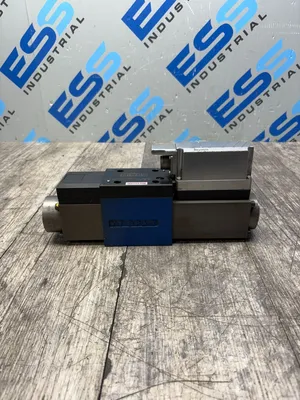 BOSCH REXROTH 4WRPE 10 Q3-80M-20/G24K0/A1M Pumps & Hydraulics | ESS Industrial Equipment Sales (4)