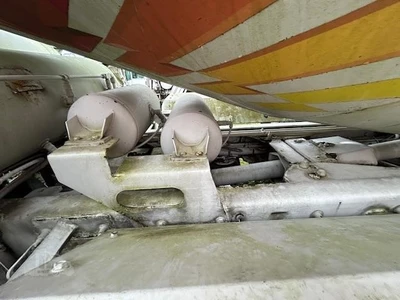 Used 2019 INDIANA PHOENIX CONCRETE MIXER Concrete Mixer Trucks Florida US | Big D Heavy Equipment #1556970