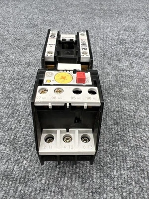 Used General Electric CR7CE PLC Contactors California US | Davliegogo LLC #1708306