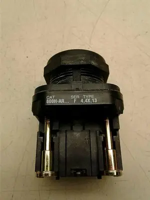 Used ALLEN-BRADLEY 800H-AR.. Contact Blocks Michigan US | ND Industrial Surplus #1208170