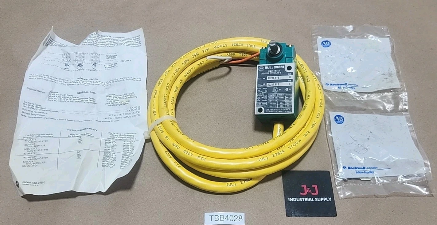 NEW Allen-Bradley 802M-AY8