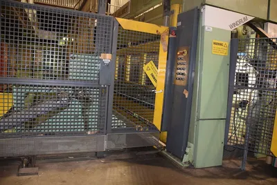 VALMET/BLACK CLAWSON 249" wide Machines, papier jusqu'à 98" (2,5 mètres) | Perry Equipment (16)