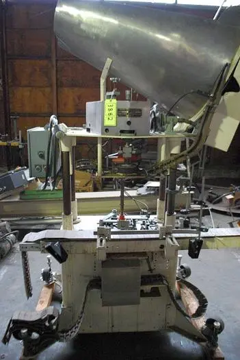 Used _UNKNOWN_ S-40 Cappers Chuck - Single Head Oregon US | Ager Tank & Equipment Co. #1060453